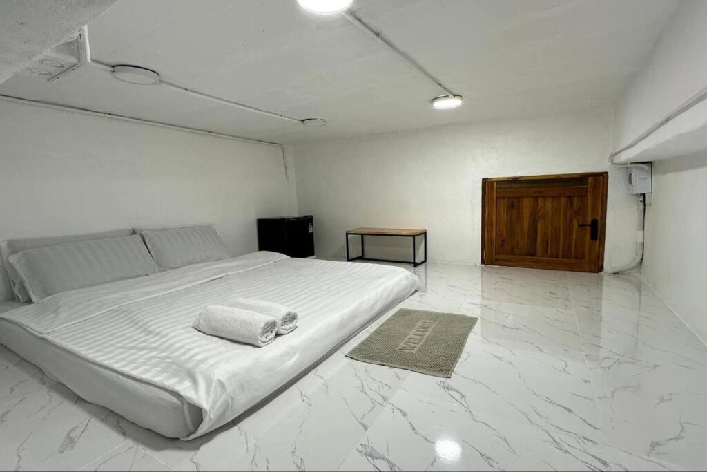Apartmán Megun Capsule 150 Cm Bangkok Exteriér fotografie